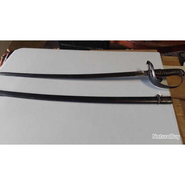 Sabre d'officier Suisse mod�le 1896  Waffenfabrik Neuhausen 1917 avec fourreau