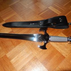 Couteau GIL HIBBEN GH2030-A Centurion First Production Run janvier 2004 N&deg; 0307/1000