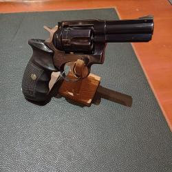 REVOLVER MANURHIN MODELE MR 88 CAL 38 SPE CAT B