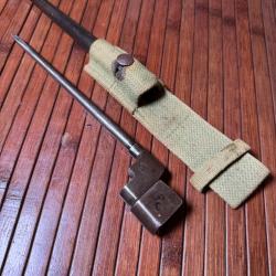 BAIONNETTE CLOU ANGLAISE 4 MK II  BAIRD AVEC SON FOURREAU ET PORTE BA&Iuml;ONETTE WW2