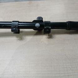 Une Lunette tasco 4x15