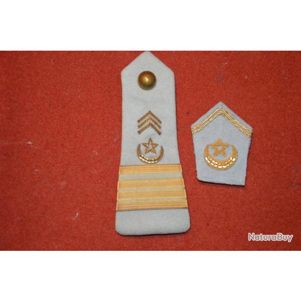 PATTE D'EPAULE & DE COL-OFFICIER COMPAGNIE SAHARIENNE-LIBERATION-INDOCHINE-ALGERIE