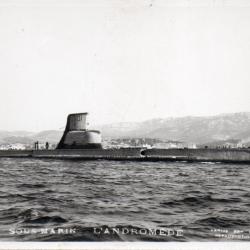 CPA - Marine de Guerre  - Le SOUS-MARIN  LANDROMEDE - N&deg;7041