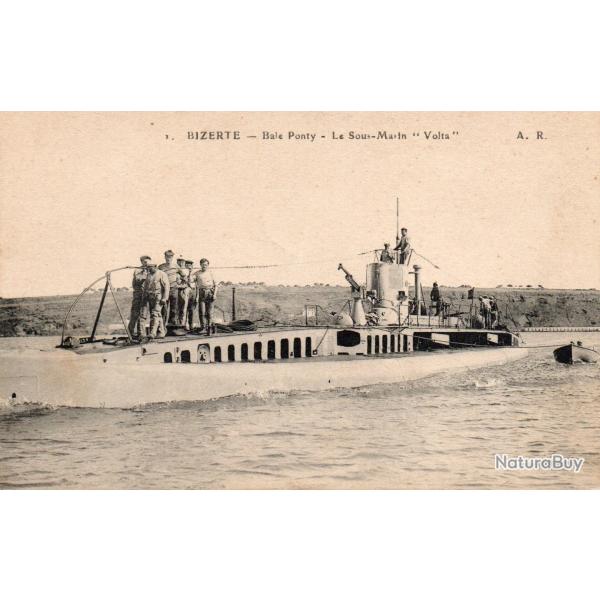 CPA - Marine de Guerre  - BIZERTE - Baie Ponty - Le SOUS-MARIN "VOLTA " - N�7045
