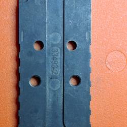GLOCK - piece - Plaquette (r&eacute;f : 33493-2)