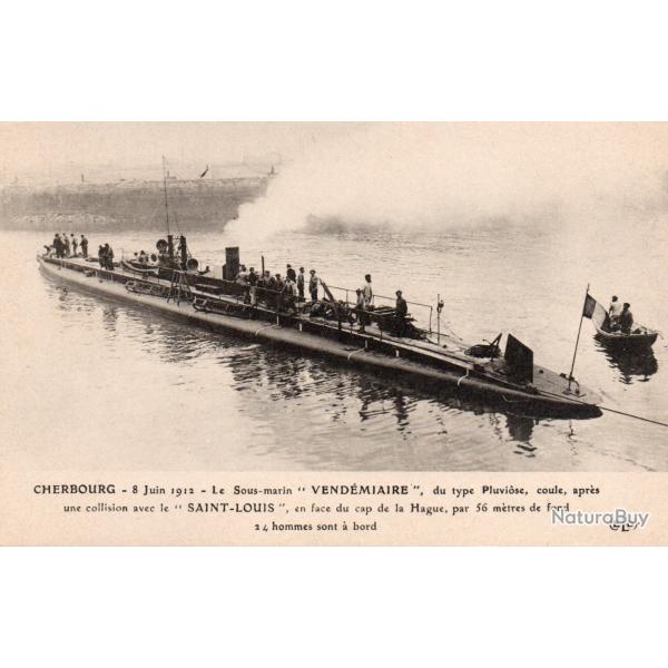 CPA - MARINE Militaire - Le SOUS - MARIN  " VENDEMIAIRE " - N�7052
