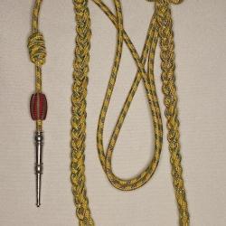 Fourrag&egrave;re M&eacute;daille Militaire avec gland Arme Blanche