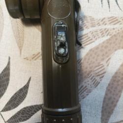 Lampe torche r&egrave;glementaire fran&ccedil;aise TL122.
