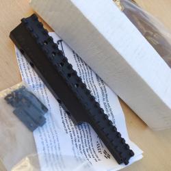 Capot avec rail picatinny pour FAL SA58 alu noir DSA paratrooper