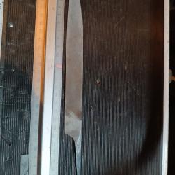 lime couteau et a fendre les t&ecirc;te de vis ancienne en "V" qualit&eacute; professionnelle umv Vallorbe swiss