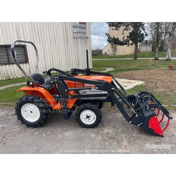 MICROTRACTEUR KUBOTA 19CV 4RM 3 CYLINDRES DIESEL D'OCCASION + CHARGEUR MULTIFONCTION NEUF