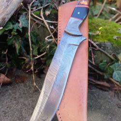 Couteau de Chasse Lame Damas 256 Couches Manche R&eacute;sine Garde Damas Etui Cuir Fabric Artisanale