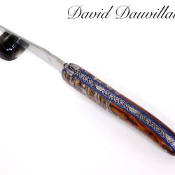 Laguiole "Bimati&egrave;re" cisel&eacute; par David DAUVILLAIRE