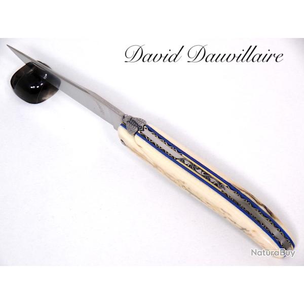 Laguiole Mammouth fossile par David DAUVILLAIRE