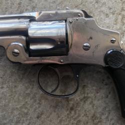 REVOLVER SW 38 SAFETY SNUBNOSE