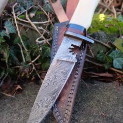 Couteau Poignard Lame Acier Damas 256 Couches Manche Os Garde Damas Etui Cuir Fabric Artisanale 01