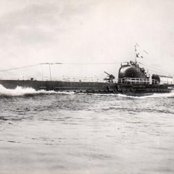 CPA - MARINE de GUERRE- SOUS-MARIN " CERES " DE 2eme classe N&deg;7060