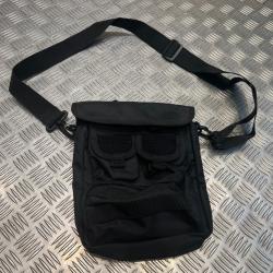 sac a main et bandouilere tactique noir