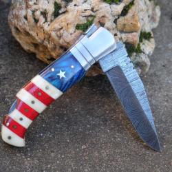 Couteau Damas Lame 128 couches Fa&ccedil;on Laguiole Abeille Manche Bois & Os Fabric Artisanale Cran Forc&eacute;