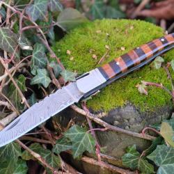 Couteau Damas Lame 128 couches Fa&ccedil;on Laguiole Abeille Manche Bois Marqueterie Fabricat Artisanale