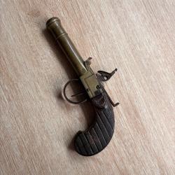 Pistolet &agrave; silex canon en bronze