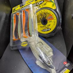 Lot 163 /  Leurres STORM 360 GT,  ..... FISH AND FISHING.