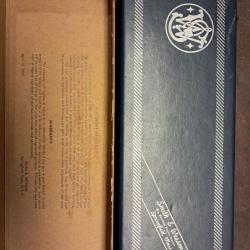 Smith wesson masterpiece, boite (vide) originale