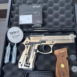 R&eacute;plique &agrave; plomb co2 Pietro beretta gardone v.t. Mod.92 fs 4.5 mm