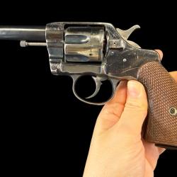 TR&Egrave;S RARE COLT US NAVY NEW ARMY MOD&Egrave;LE 1901 cal. 38LC