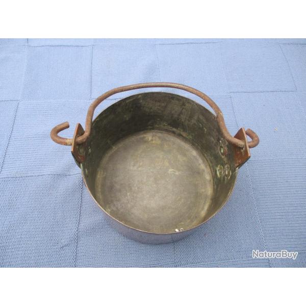 chaudron 2  en cuivre      vintage