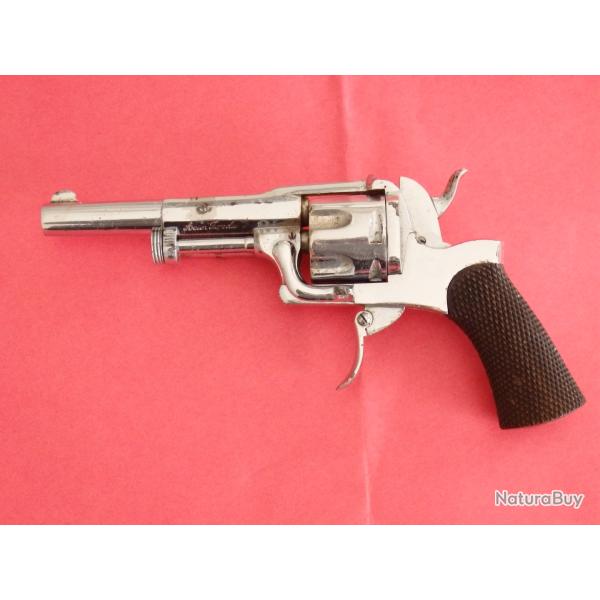 revolver maquaire