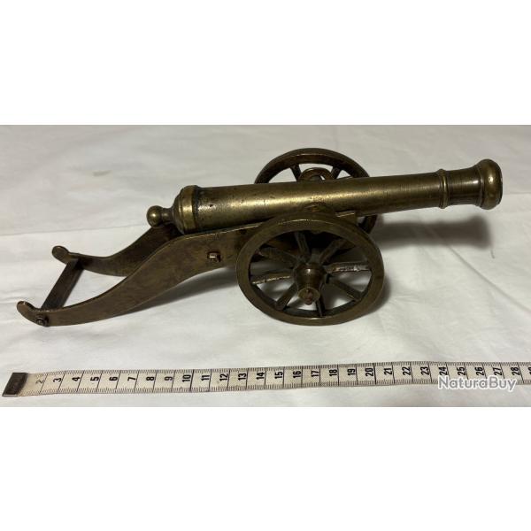 Canon de table fonctionnel