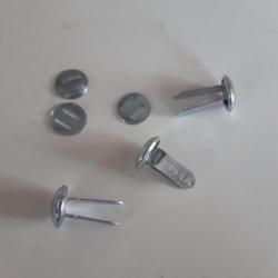 JEUX DE TROIS RIVETS COMPLETS POUR CASQUE