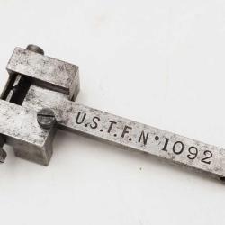 RARE PLANCHETTE DE HAUSSE R&Eacute;GLABLE POUR FUSIL LEBEL 1886 U.S.T.F. UNION DES SOCI&Eacute;T&Eacute;S DE TIR DE FRANC
