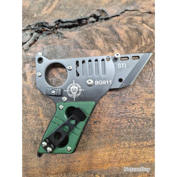 Couteau tactique pliant BG911