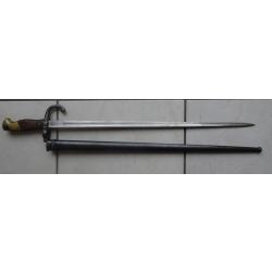 BELLE  BA&Iuml;ONNETTE  MOD&Egrave;LE  1874 pour FUSIL GRAS  AVEC  FOURREAU  FABRICATION  STEIR  1877