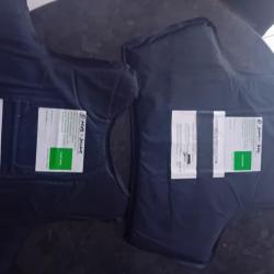 Ench&egrave;re lot de 2 plaques balistiques contre les armes de poings et les lames HAWK 50X35 et 45x35 cm