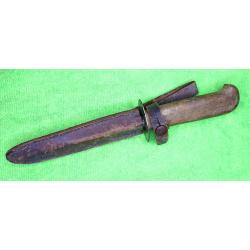 Poignard de tranch&eacute;e fran&ccedil;ais WW1.