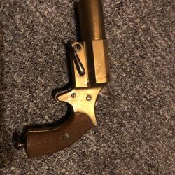 Pistolet d&eacute;tresse collection