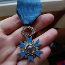 Ordre du m&eacute;rite ancien
