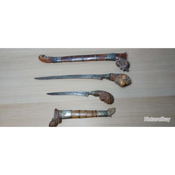 Lot de deux couteaux sewars indon�siens