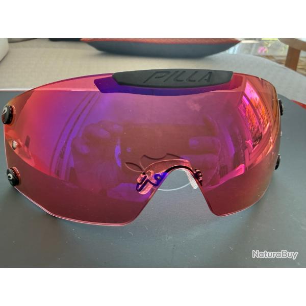 Coffret Pilla carbone avec deux masques neufs pour monture X6 OUTLAW