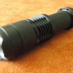 Lampe torche Zenoplige