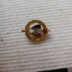 Insigne de l'Association G&eacute;n&eacute;rale des Mutil&eacute;s de Guerre