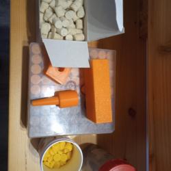 Lot dosettes pour poudre noire + kit cartouches papier calibre 36