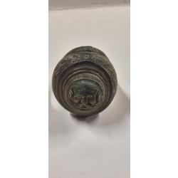 CALOTTE DE PISTOLET A SILEX ANCIEN N2