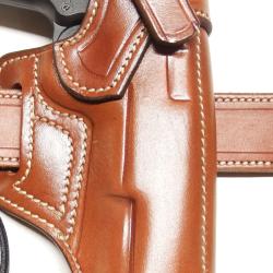 ETUI CUIR pour TOKAREV TT33 (entreprise artisanale fran&ccedil;aise)