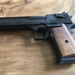 Pistolet &agrave; blanc d alarme desert eagle calibre 8mm k Bruni