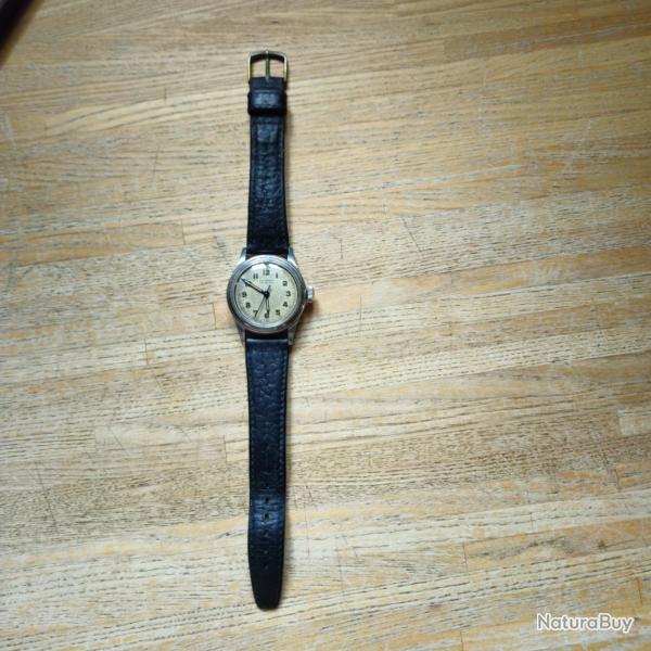 Montre Longines RARE de dotation Marine nationale Fran�aise(MN) - S�rie limit�e -Guerre Indochine
