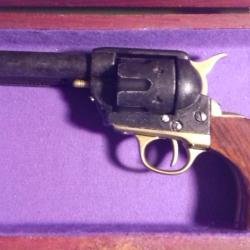 revolver colt de d&eacute;coration calibre 32/20